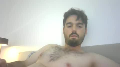 adrian31319 online show from November 16, 2025, 8:31 am