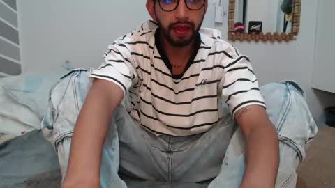 Adrian Falcon online show from May 6, 2026, 4:41 am