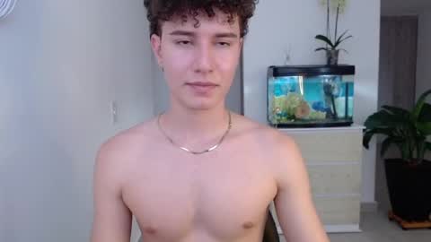 Snapshot of adrian_morelli chatting on December 9, 2024, 9:37 pm adrian morelli online show from December 9, 2024, 9:37 pm