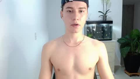 Snapshot of adrian_morelli chatting on December 16, 2024, 10:56 pm adrian morelli online show from December 16, 2024, 10:56 pm