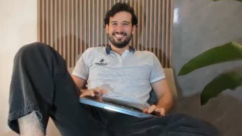 adrian_sith online show from July 9, 2026, 7:40 pm