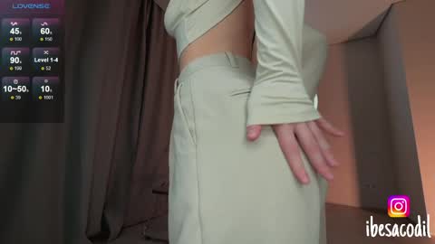 Adri online show from May 19, 2026, 11:44 pm