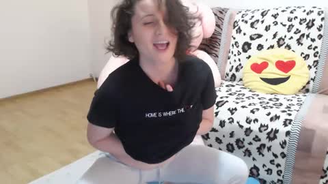 Snapshot of adriana_elvis chatting on January 6, 2025, 1:08 pm adriana online show from January 6, 2025, 1:08 pm