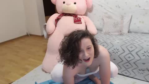 Snapshot of adriana_elvis chatting on February 6, 2025, 1:32 pm adriana online show from February 6, 2025, 1:32 pm