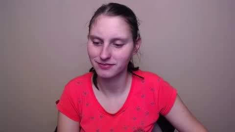 Snapshot of adrianatell_ chatting on February 21, 2025, 7:34 am Adriana online show from February 21, 2025, 7:34 am