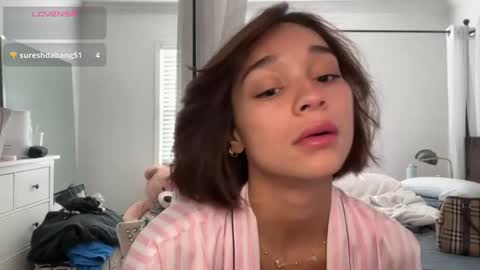 Snapshot of adriannarodriguez chatting on February 28, 2026, 5:03 pm Adrianna online show from February 28, 2026, 5:03 pm