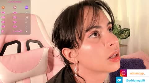 adrianny online show from January 5, 2026, 8:23 pm