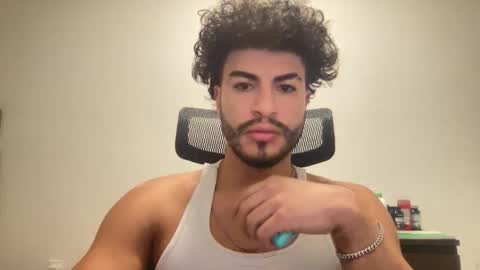 Snapshot of adriano_guapo chatting on November 28, 2025, 11:51 pm adriano guapo online show from November 28, 2025, 11:51 pm