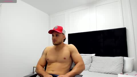 Adrein Roche online show from January 23, 2025, 2:12 am