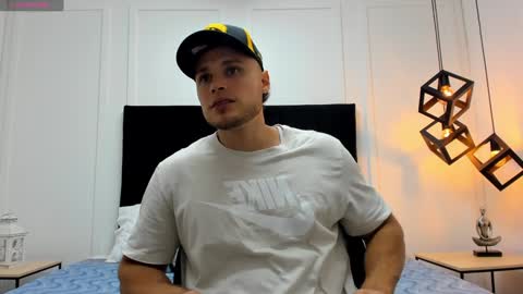 Adrein Roche online show from January 30, 2025, 11:13 pm