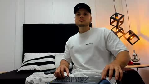 Adrein Roche online show from February 15, 2025, 11:14 pm