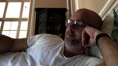 adrienfromparis online show from January 16, 2026, 11:03 am