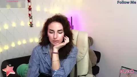 Snapshot of adrihanna chatting on January 28, 2025, 4:18 am Adriana online show from January 28, 2025, 4:18 am