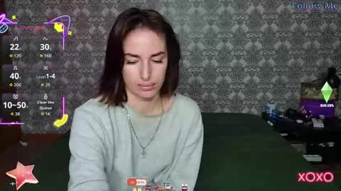 Adriana online show from October 13, 2025, 7:19 am