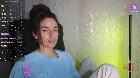 Adriana online show from May 26, 2026, 6:04 pm