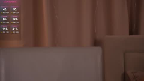 Snapshot of adritvance chatting on January 5, 2026, 5:27 pm Adrit online show from January 5, 2026, 5:27 pm