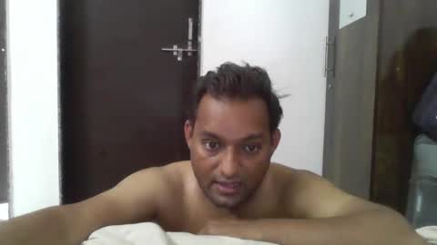 adudeandsexy online show from May 16, 2026, 12:37 pm