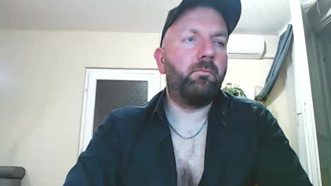 Snapshot of adultwebcamdatabase chatting on October 20, 2025, 5:46 pm Felix84 online show from October 20, 2025, 5:46 pm