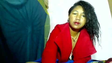 aelyaa online show from June 18, 2026, 6:24 am