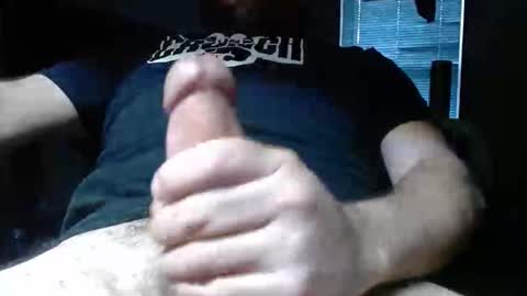 Snapshot of aeonian4 chatting on May 15, 2026, 1:45 am aeonian4 online show from May 15, 2026, 1:45 am