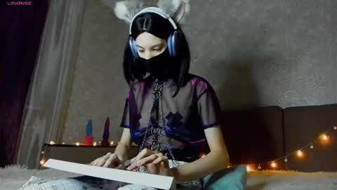 Snapshot of aesthetic_being chatting on January 23, 2025, 1:30 am Tiana online show from January 23, 2025, 1:30 am