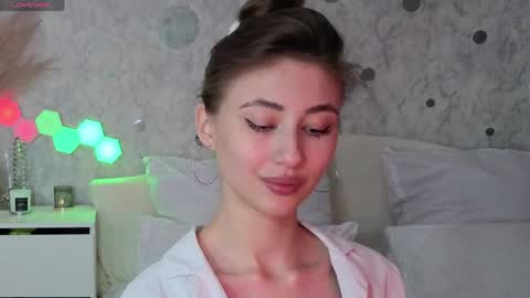 AffiinaLovsx online show from April 11, 2026, 7:45 am