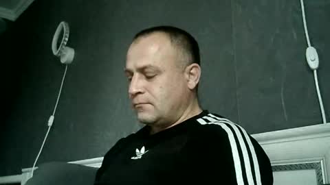 Sasha online show from November 30, 2025, 7:01 am