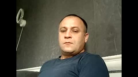 Sasha online show from December 2, 2025, 7:36 am