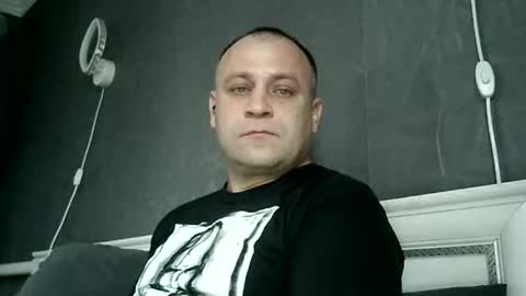 Sasha online show from December 22, 2025, 6:32 am