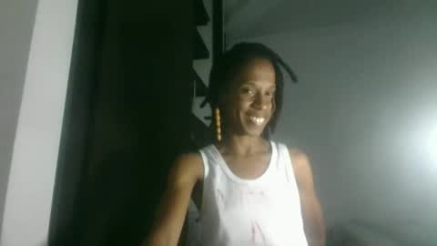 Snapshot of africadeluxe chatting on February 22, 2025, 10:31 pm Africa online show from February 22, 2025, 10:31 pm