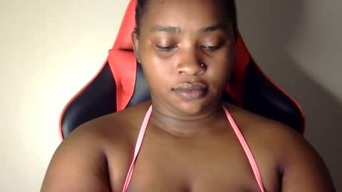 stella online show from October 14, 2025, 4:41 pm