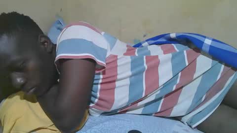 african_pussy2 online show from October 27, 2025, 4:16 am