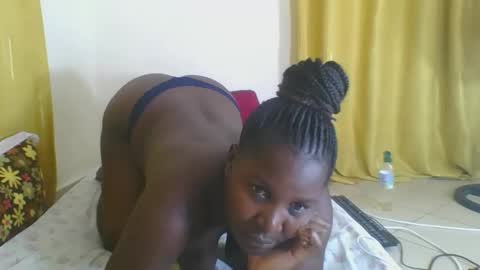 Snapshot of africanbeauty4 chatting on October 14, 2025, 7:36 pm ELIZABETH online show from October 14, 2025, 7:36 pm