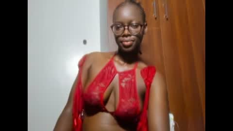 Snapshot of afro_pop chatting on December 2, 2024, 11:40 pm Leah online show from December 2, 2024, 11:40 pm