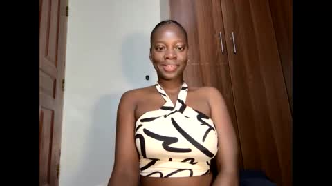 Snapshot of afro_pop chatting on September 13, 2025, 1:27 am Leah online show from September 13, 2025, 1:27 am