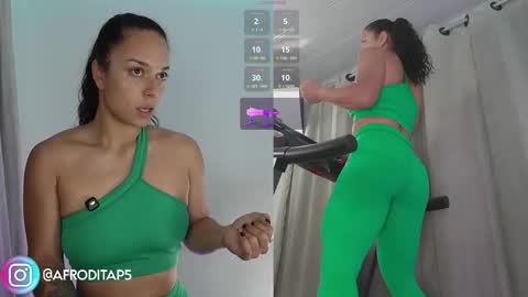 Afrodita P  online show from November 3, 2025, 9:32 am