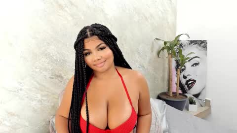 Afrodita Ross online show from September 18, 2025, 1:02 pm