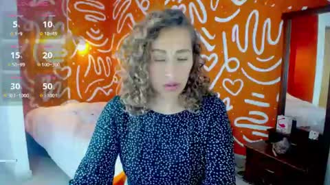 afrodita_solis online show from June 22, 2026, 7:22 pm