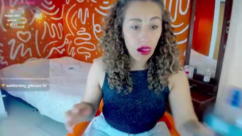 afrodita_solis online show from June 26, 2026, 7:18 pm