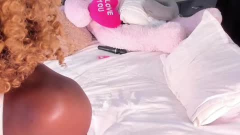 AfroditaRoy online show from May 15, 2026, 11:34 pm