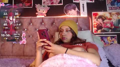 Snapshot of afroditaunu chatting on March 10, 2025, 8:15 am Cris owo online show from March 10, 2025, 8:15 am