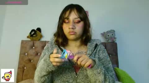 Cris owo online show from December 14, 2025, 12:27 am