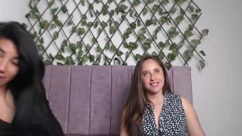 Snapshot of afroditawhispers chatting on October 18, 2025, 1:41 am Lia Valkyria online show from October 18, 2025, 1:41 am