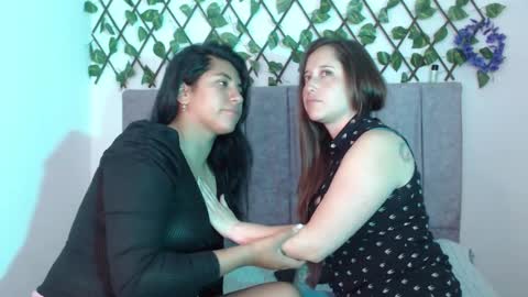 Snapshot of afroditawhispers chatting on November 11, 2025, 10:54 pm Lia Valkyria online show from November 11, 2025, 10:54 pm