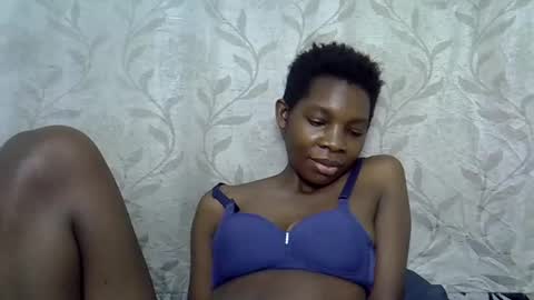 Snapshot of afronubians_ chatting on March 2, 2025, 5:14 pm pink and josphen online show from March 2, 2025, 5:14 pm