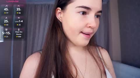 Snapshot of aftonbunkers chatting on October 3, 2025, 6:10 am Lana 1800 - 0330 UTC Mia 0700- 1630 UTC online show from October 3, 2025, 6:10 am