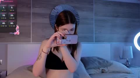 Anna online show from February 11, 2025, 1:41 am