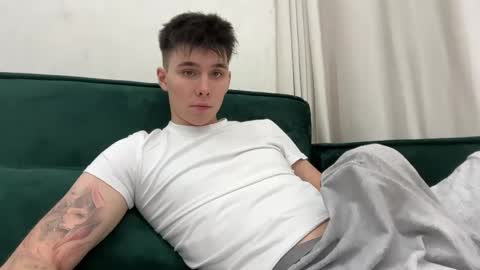 Mark online show from April 19, 2026, 12:22 am