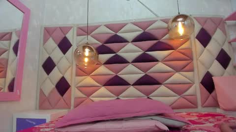 Ana online show from February 10, 2025, 2:59 pm