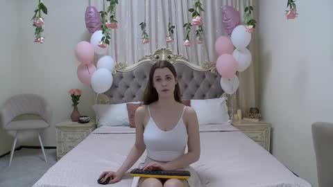 Agata Aisitt online show from March 12, 2025, 11:44 pm